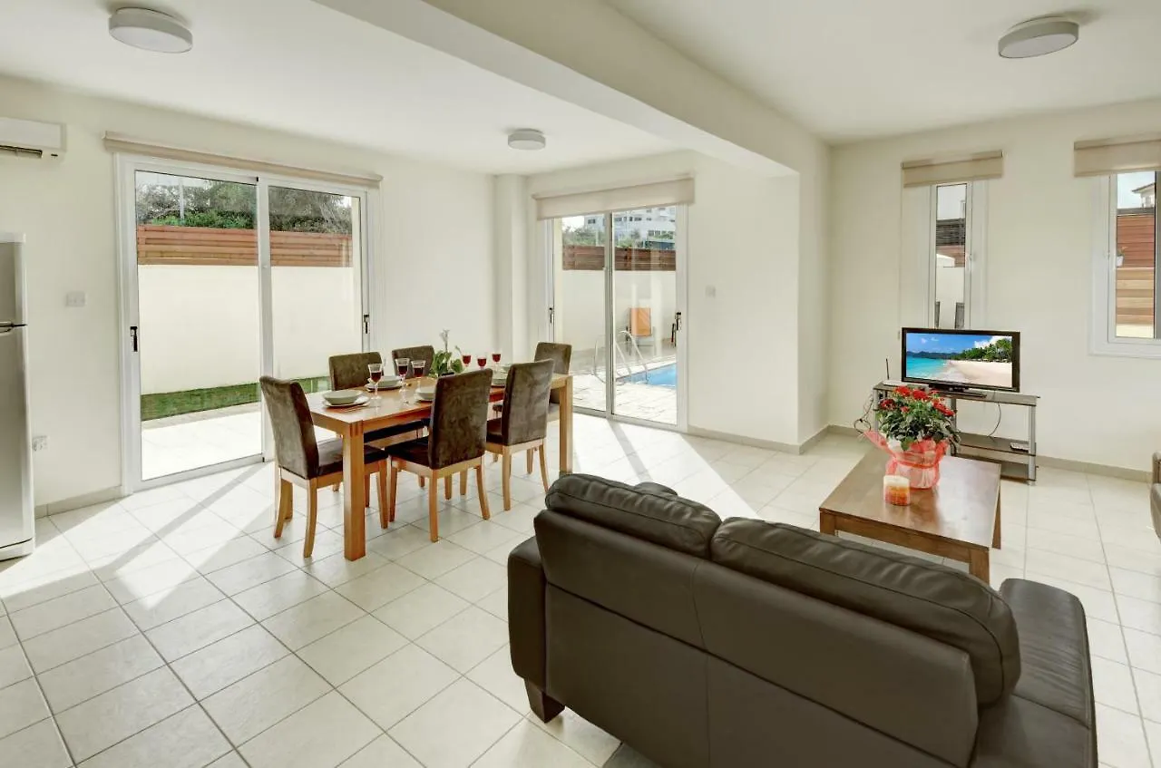 Villa Melia Protaras 0*,  Cipro